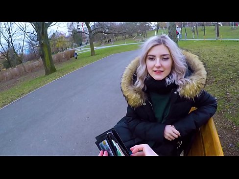 ❤️ برای پول، تقدیر از یک غریبه را قورت می دهد - کار بامزه در پارک اثر Eva Elfie فیلم لعنتی در fa.ixiporn-com.ru ️❤